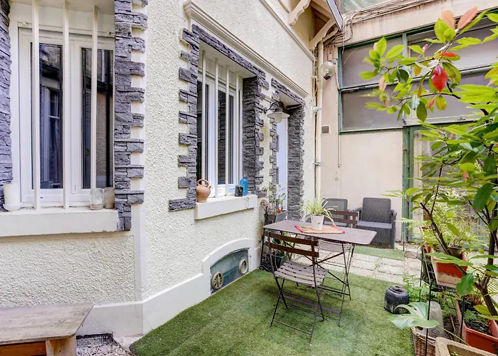 House - Maison Entiere Et Son Jardin - Rare A Ferienhaus