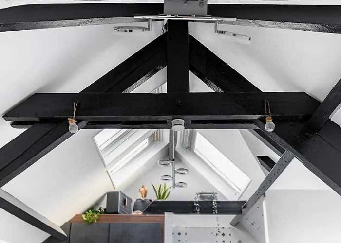 House - Maison Entiere Et Son Jardin - Rare A Ferienhaus Paris