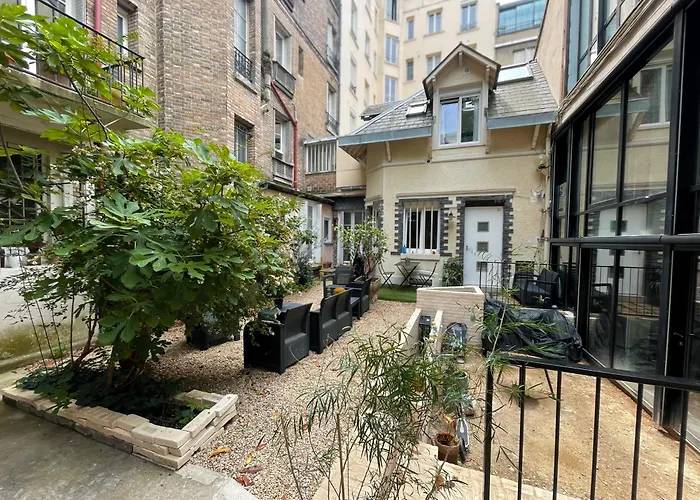 House - Maison Entiere Et Son Jardin - Rare A Ferienhaus Paris